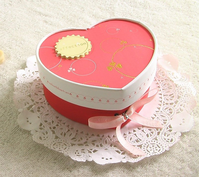 Heart·Scented Handmade Soap Gift Box ~ Hand-feeling Wedding Small Things Love Gift Box Valentine’s Day Gift - สบู่ - พืช/ดอกไม้ สีแดง