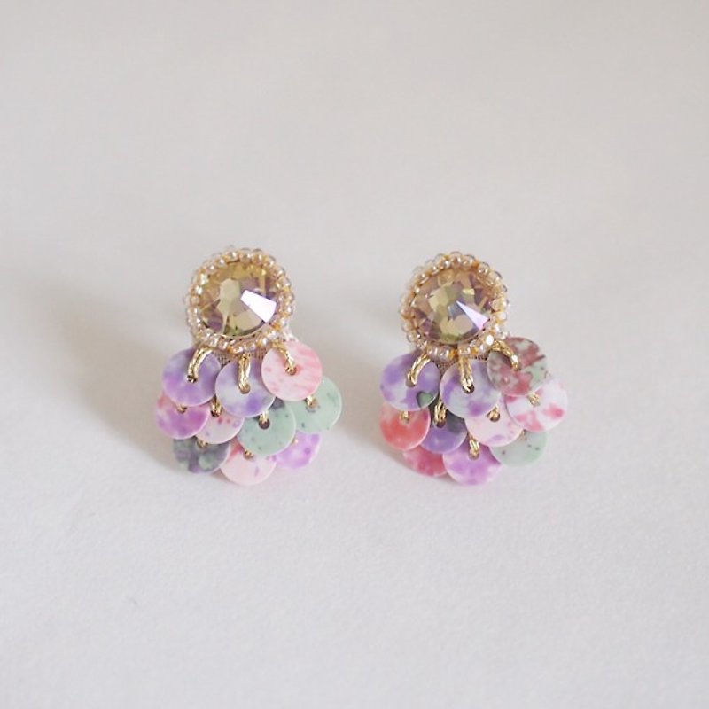 stud earrings bijoux & marble - ピアス・イヤリング - その他の素材 ピンク
