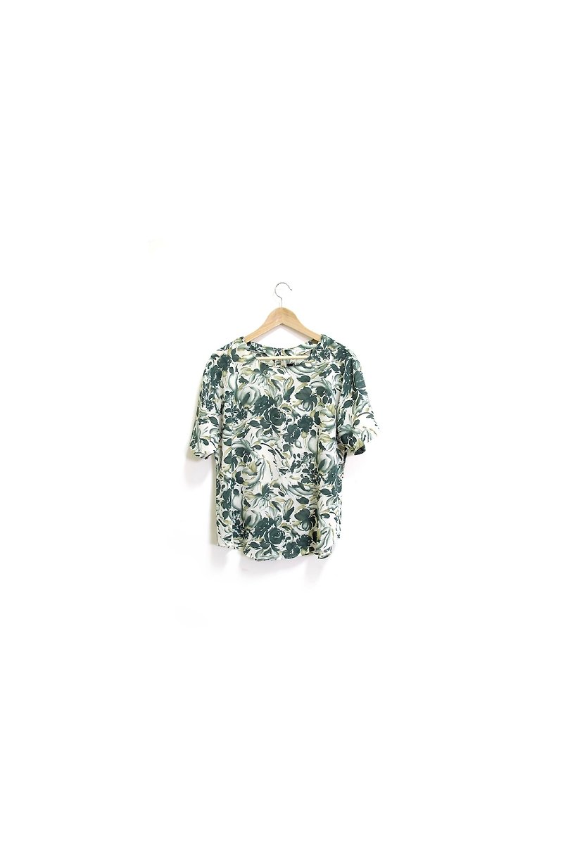 【Wahr】茉樹上衣 - Women's Shirts - Other Materials Multicolor