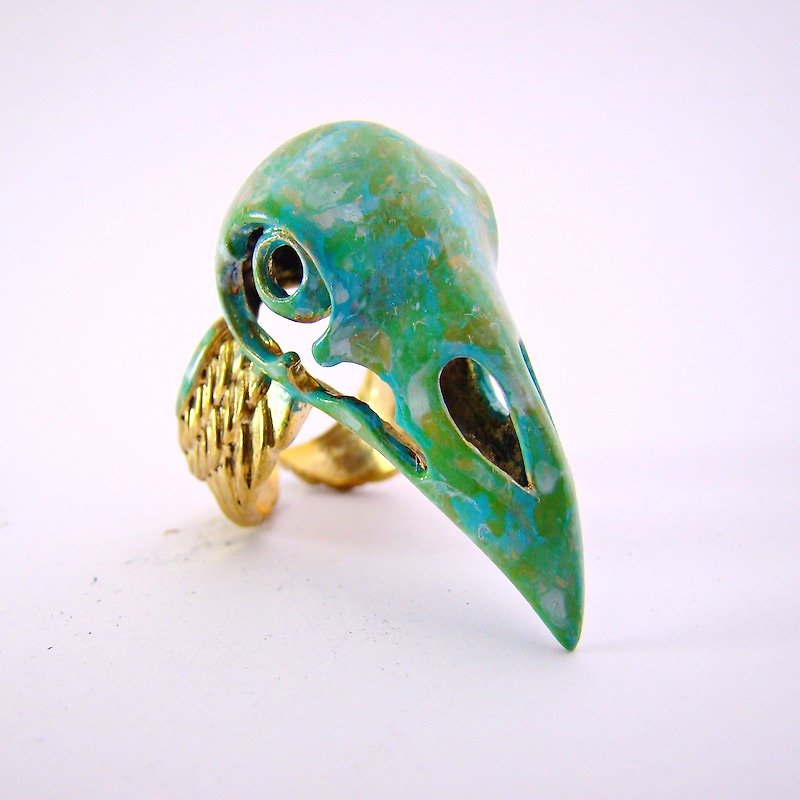 Crow skull ring in brass and patina color ,Rocker jewelry ,Skull jewelry,Biker jewelry - แหวนทั่วไป - โลหะ 