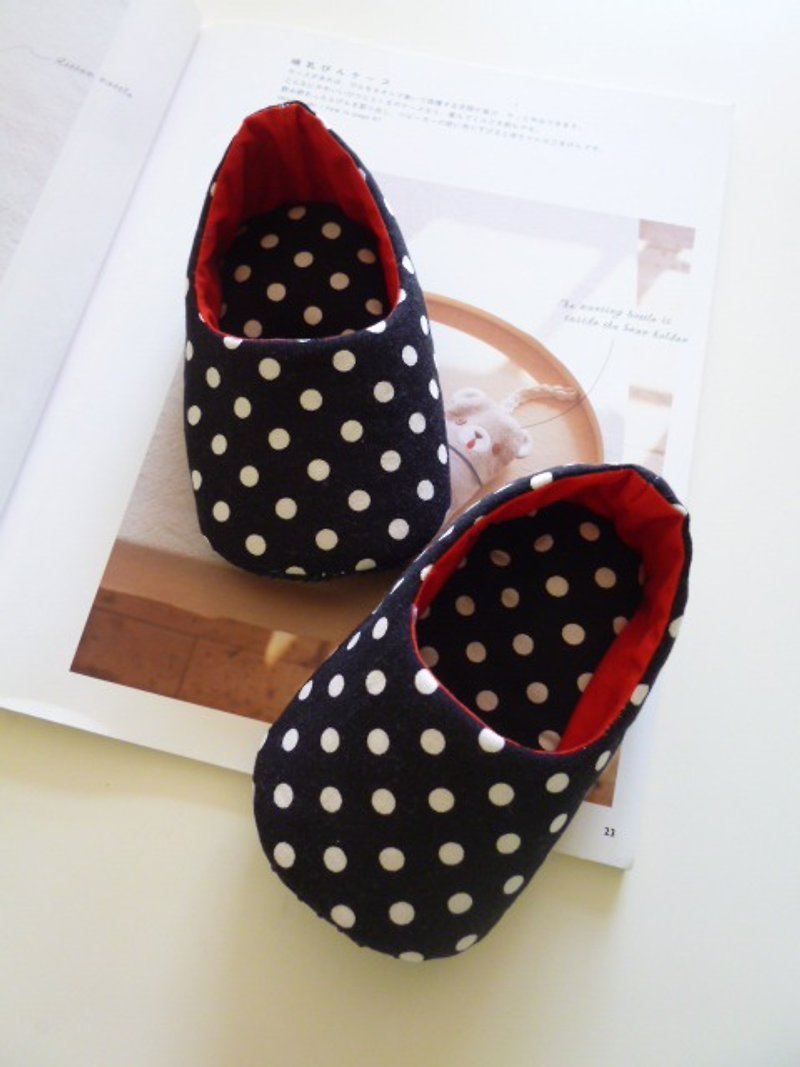 Little black baby shoes, baby shoes indoor Wide custom models - Kids' Shoes - Cotton & Hemp Black