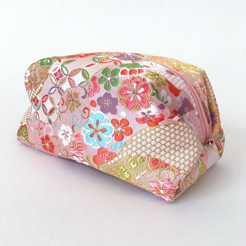 Pouch with Japanese Traditional Pattern, Kimono (Large) - Gold Brocade - Toiletry Bags & Pouches - Other Materials Pink