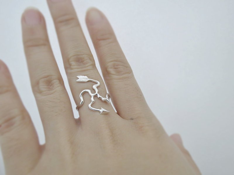 邱比特之戒 - 銀色款 (純銀戒指 銀飾) 情人節禮物 - C%手工飾品 - 戒指 - 其他金屬 銀色