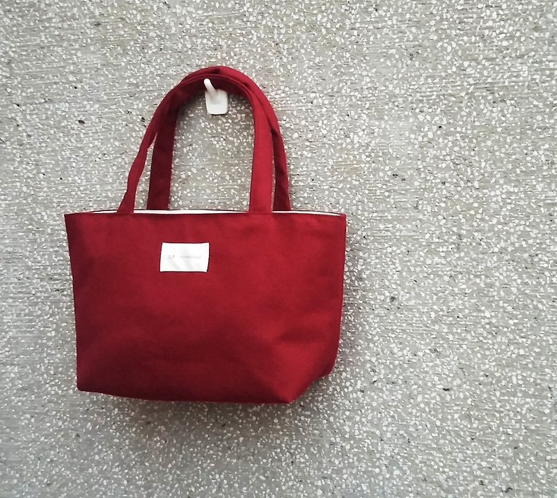 Burgundy Burgundy Tote Bag - กระเป๋าถือ - วัสดุอื่นๆ สีแดง