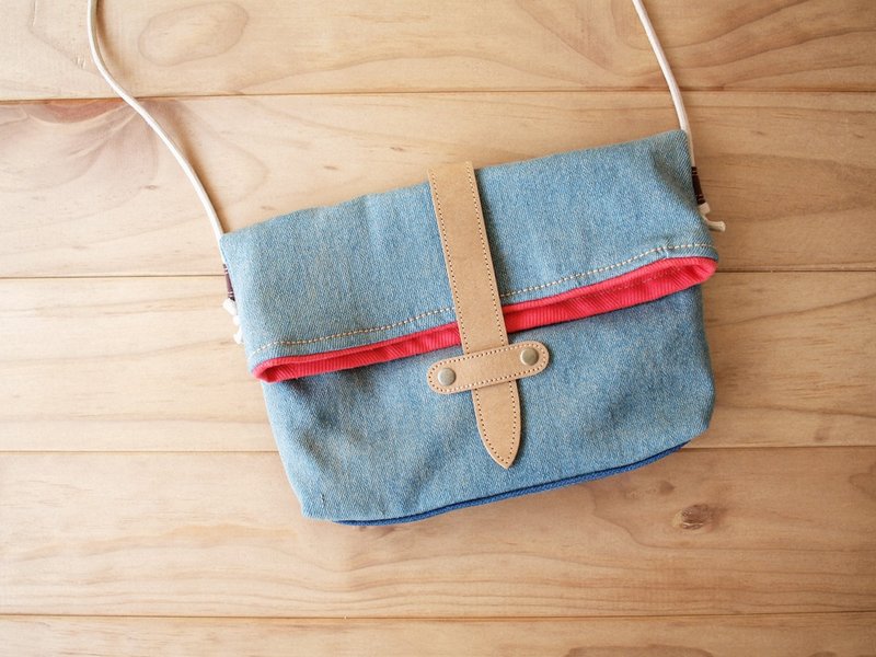 1pinfun ♡ waist pack artillery shoulder bag denim blue - basic models * - กระเป๋าแมสเซนเจอร์ - วัสดุอื่นๆ สีน้ำเงิน