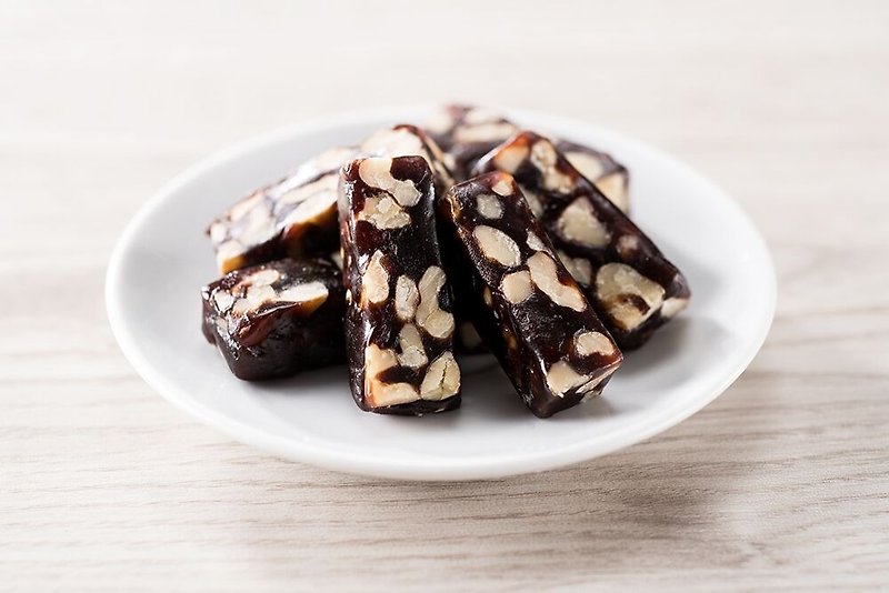 Black Date Cake with Walnuts-175g*3 - Snacks - Fresh Ingredients 