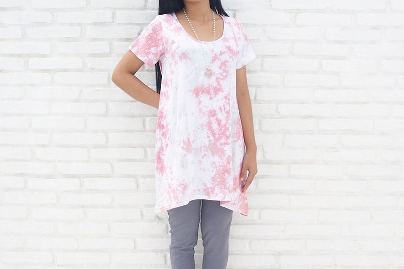 Uneven dyed A-line flare T-shirt <Pink Gray> - Women's T-Shirts - Other Materials Pink