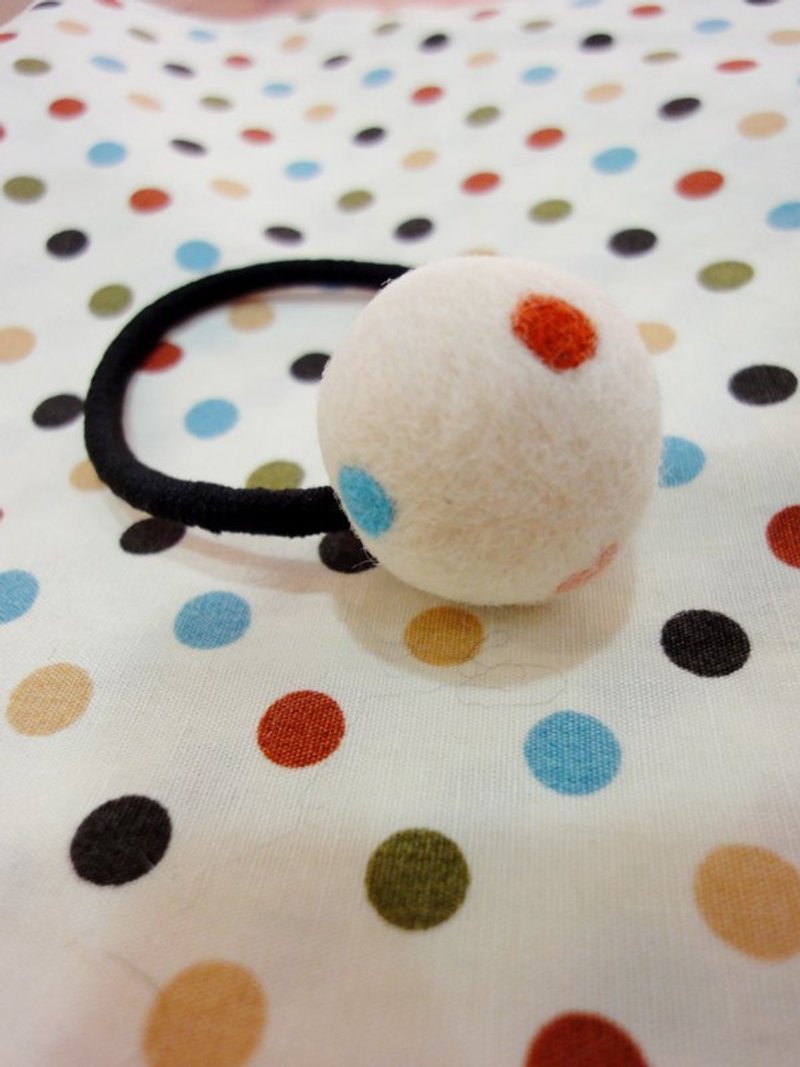 點點髮球 - Hair Accessories - Wool 