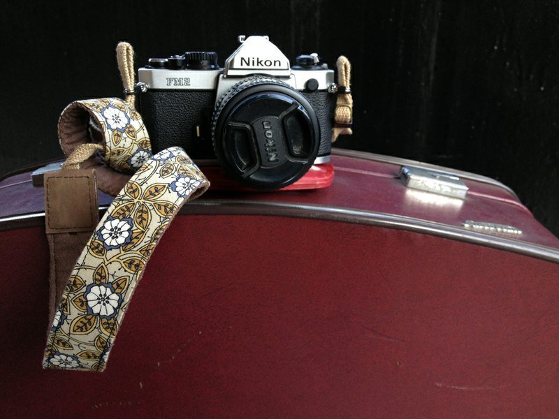 [Endorphin] Hand Strap cowhide + cotton belt + metal buckles [desert flower] - ID & Badge Holders - Cotton & Hemp Brown