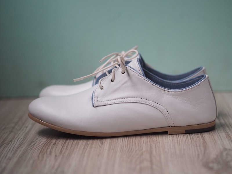 He loves flowers handmade German shoes - white leather - Women's Casual Shoes - Genuine Leather White