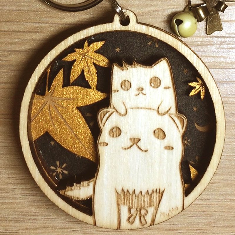MuMu Sweety Autumn Maple Appreciation of Ferrets and Strange Cats / Key Ring / Hardcover - Keychains - Wood Gold