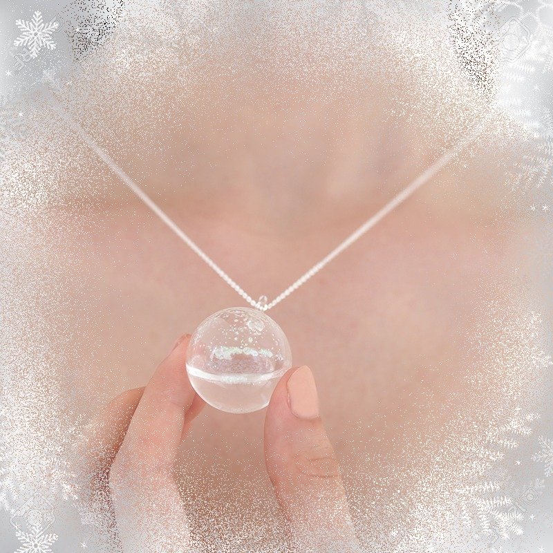 Snow dust necklace - Necklaces - Glass White