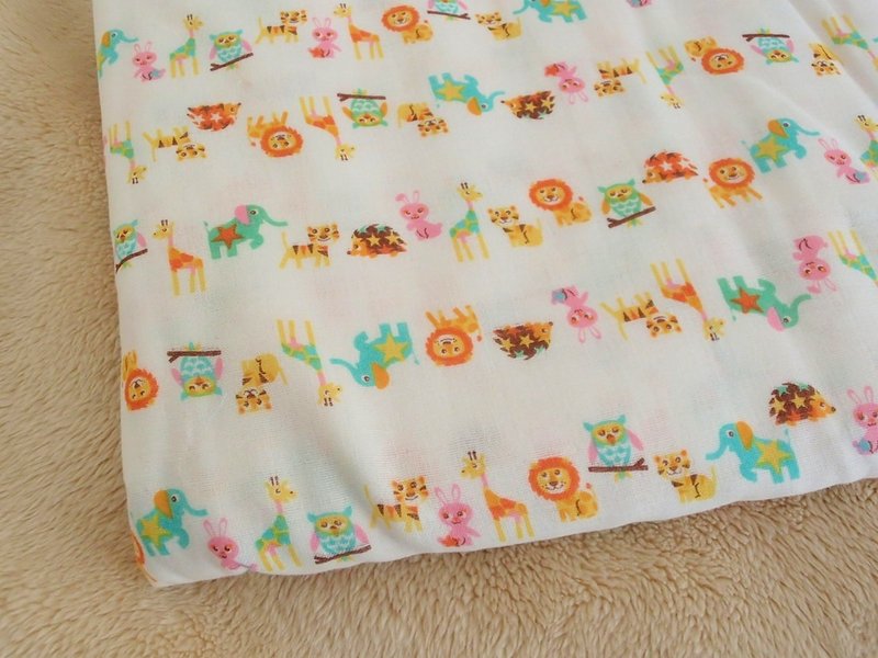 Japanese Fabric,Double Gauze Cotton Cloth,108cmx2m,White Animal - 其他 - 棉．麻 白色