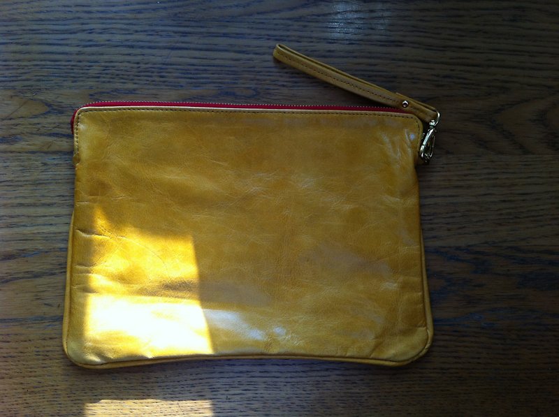 Genuine leather YKK zipper tote bag - Handbags & Totes - Genuine Leather Red