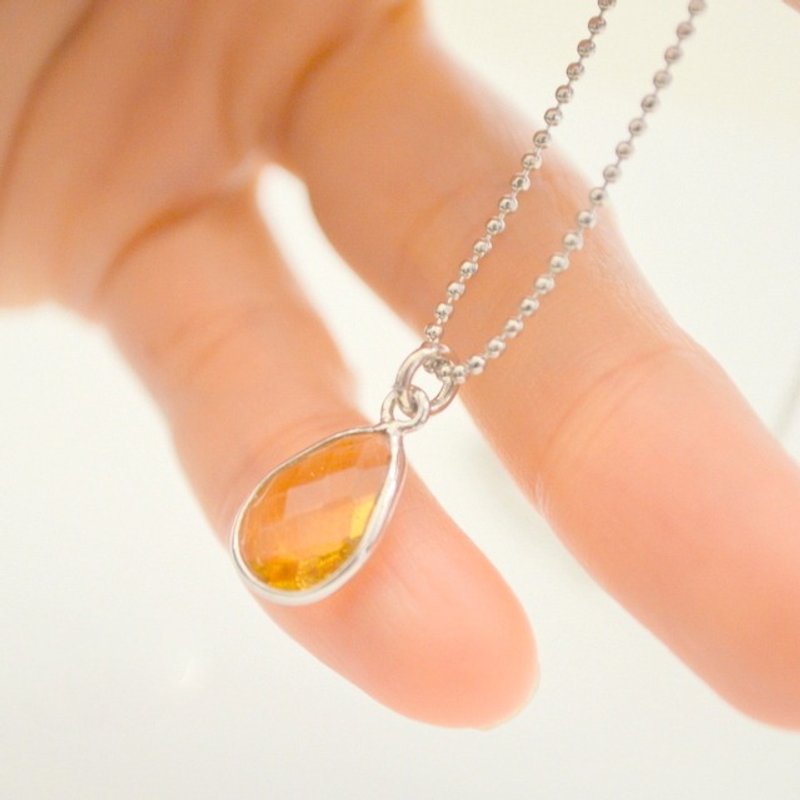 Silver frame natural stone lemon citrine necklace - สร้อยคอ - โลหะ สีเหลือง