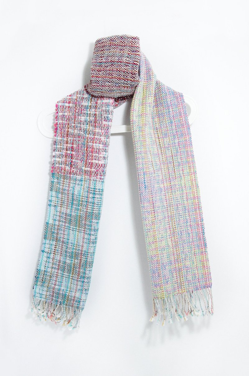 手工織布美麗諾圍巾-拼接藍色天空 ( 限量一件 ) - 絲巾 - 其他材質 多色