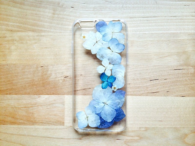 繡球花/紫陽花手機殼 iPhone case - 手機殼/手機套 - 其他材質 白色
