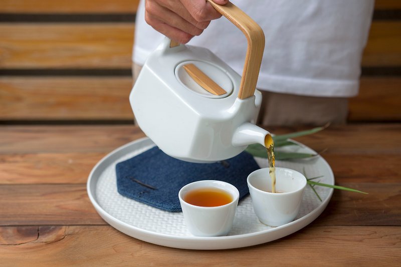 Fortune FU Teapot Set - ถ้วย - วัสดุอื่นๆ ขาว