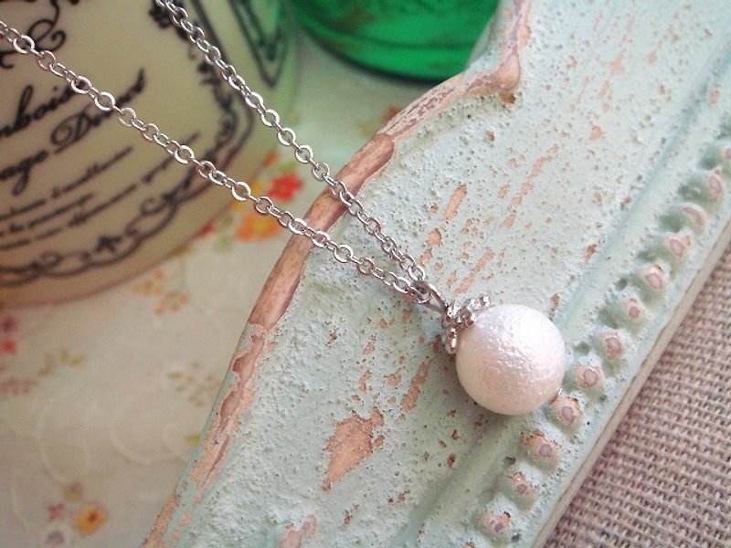 Garohands 施華洛世奇貝殼珍珠手感短鍊  A257  母親節禮物 - 鎖骨鍊 - 寶石 白色