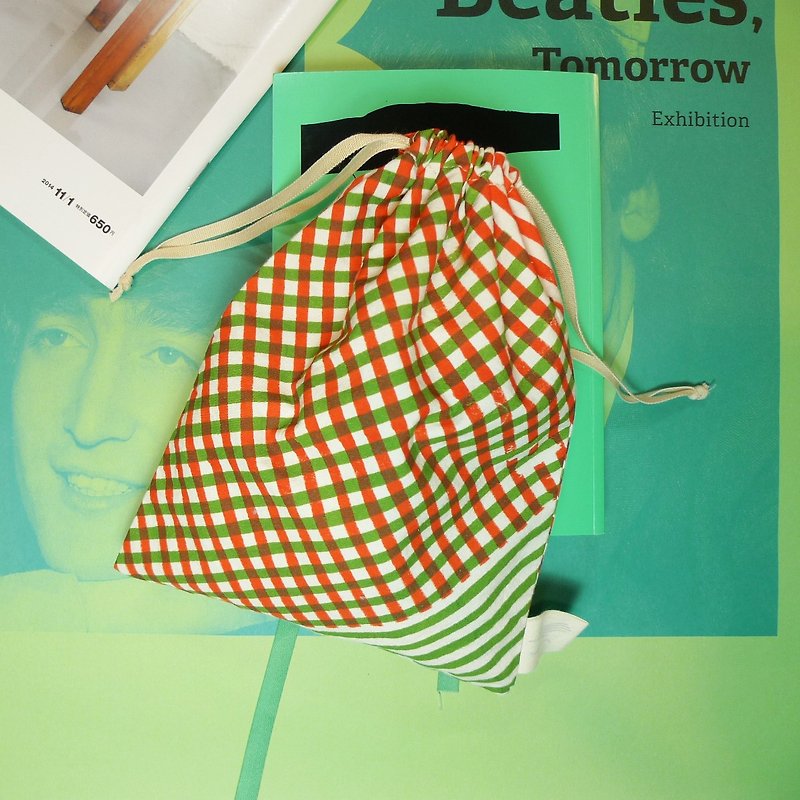 Handprint Jingu package / Christmas Limited - Toiletry Bags & Pouches - Cotton & Hemp Multicolor