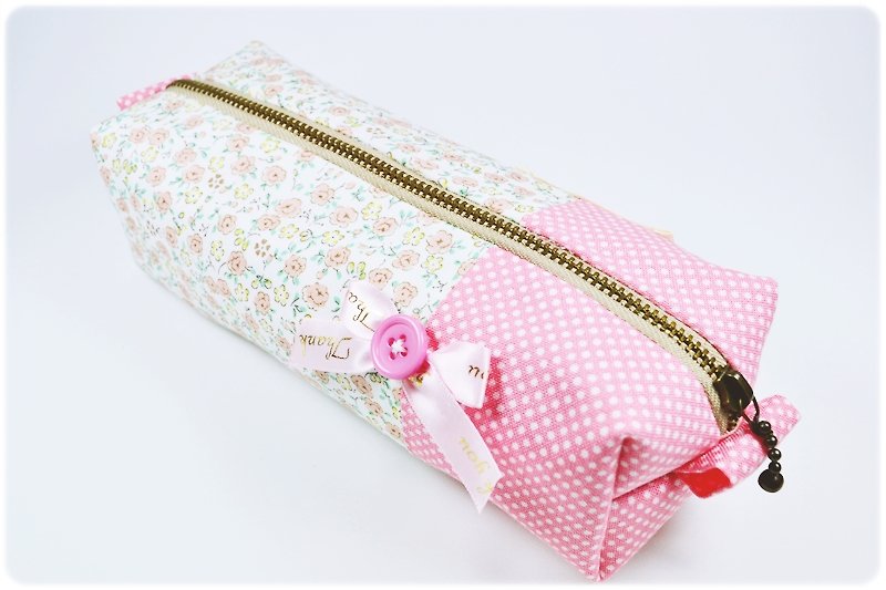 Toast Pencil - Country Afternoon Tea Series - Althea Ai Nisha Mrs. * - Pencil Cases - Other Materials Pink