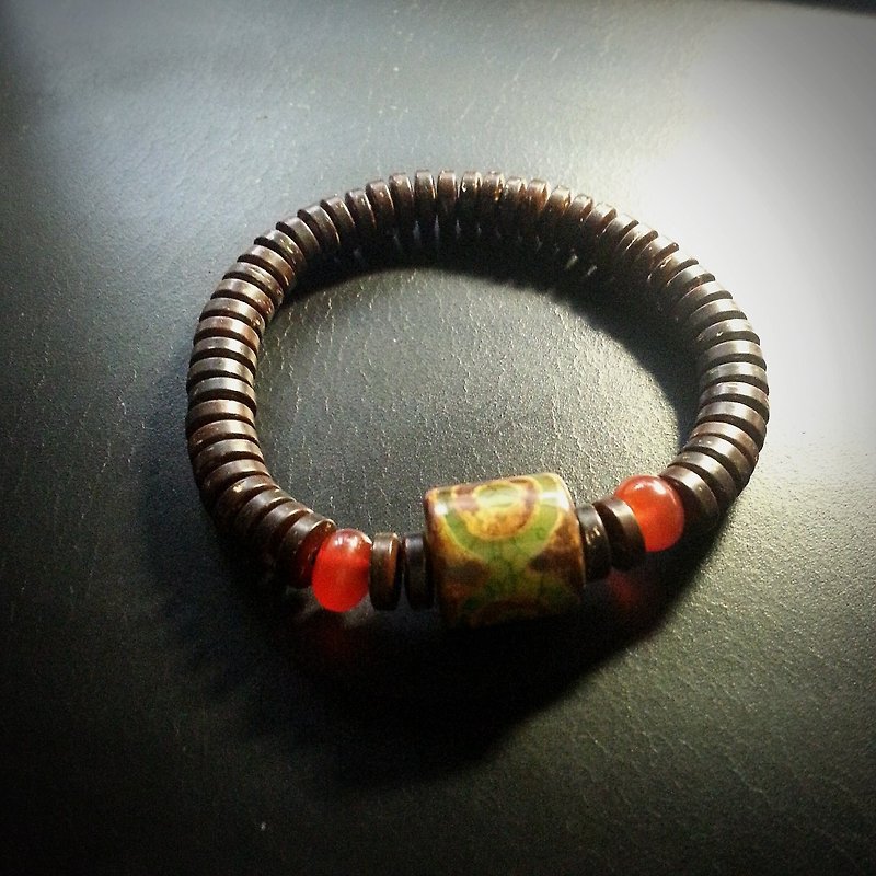 ☆, .- * '108 perles green eyes / day eye drum beads coconut shell bracelet 8mm - สร้อยข้อมือ - เครื่องเพชรพลอย สีเขียว