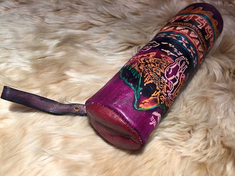 Hand dyed leather pencil case - Leather imprinted Totem - Purple - Pencil Cases - Paper Multicolor