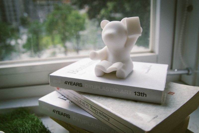 2015金點設計獎~行動-小熊造型石雕紙鎮 - 其他 - 石頭 白色