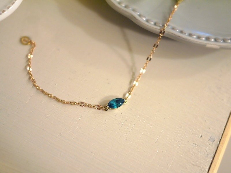 [Jin Xia Lin‧ Jewelry] Horse Eye Crystal Bracelet - Bracelets - Other Metals 
