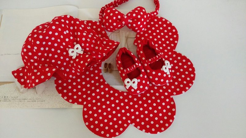 Little red gift on the red dot baby shoes + baby hat + hair band + bib - Baby Gift Sets - Other Materials Red