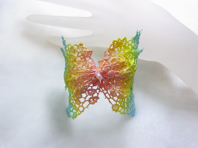 Rainbow bow shape lace bracelet - สร้อยข้อมือ - กระดาษ 