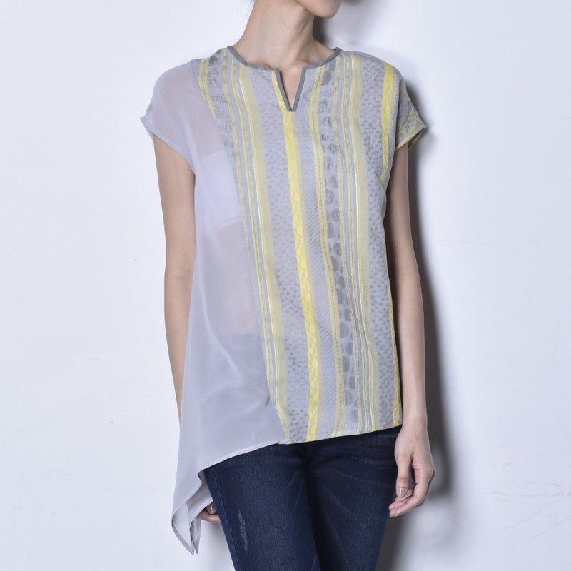 Chiffon stitching striped shirt (gray) by design + - เสื้อผู้หญิง - วัสดุอื่นๆ สีเทา