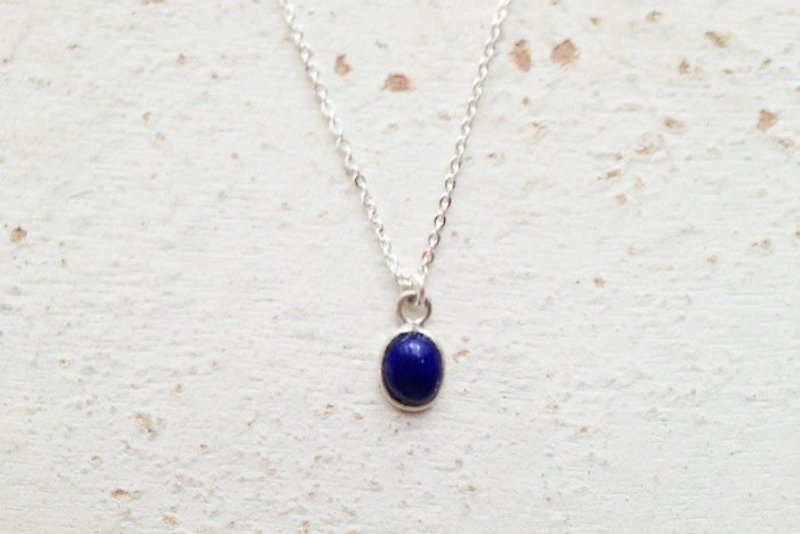 [Body Stone > 925 sterling silver lapis lazuli short practice. Lapis lazuli Necklace] - Necklaces - Gemstone Blue
