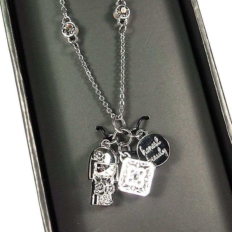 Swarovski crystal necklace-Naomi is sincere and beautiful [Kimmidoll necklace] - Necklaces - Other Metals Silver