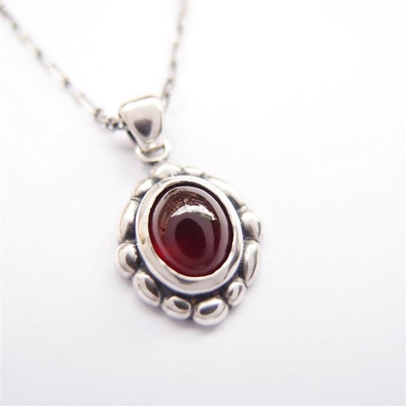 [Classical Series 9] Red Stone 925 Sterling Silver Necklace - Necklaces - Other Metals 