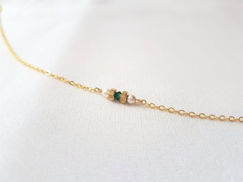 Time Capsule‧ Pearl Bronze Crystal Necklace - สร้อยคอ - ทองแดงทองเหลือง สีเขียว
