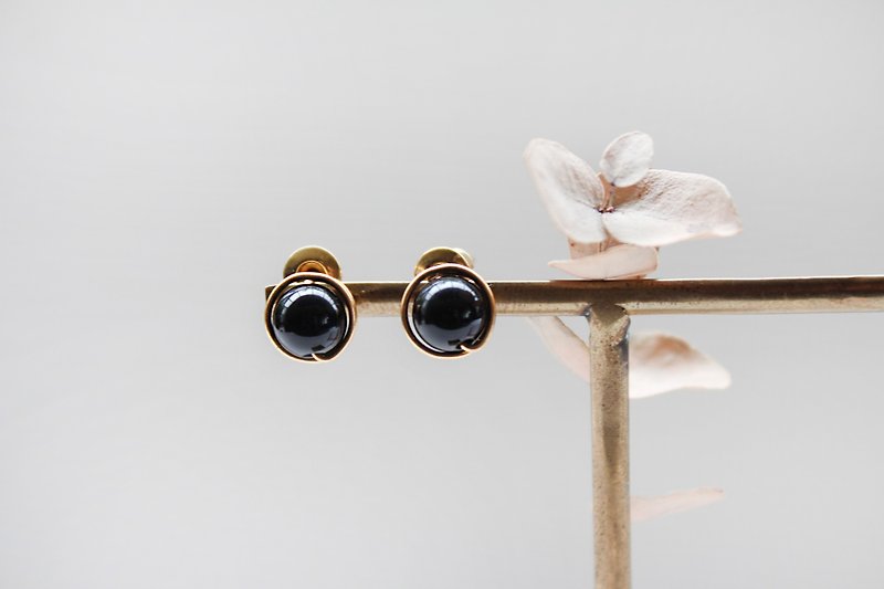 【Agate-black】classic earring (Customizable clip-on) - Earrings & Clip-ons - Gemstone Black