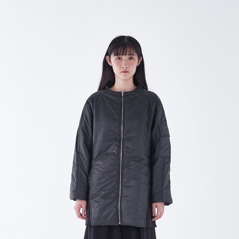 TRAN - 鋪棉機能感大衣 - 外套/大衣 - 其他材質 黑色