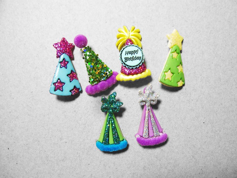 Party hats - Earrings & Clip-ons - Plastic Multicolor