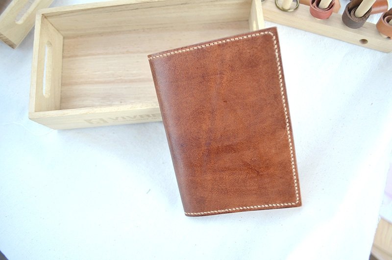 ▎Shekinah ▎ handmade leather - hit color Passport Case - ที่เก็บพาสปอร์ต - หนังแท้ สีนำ้ตาล