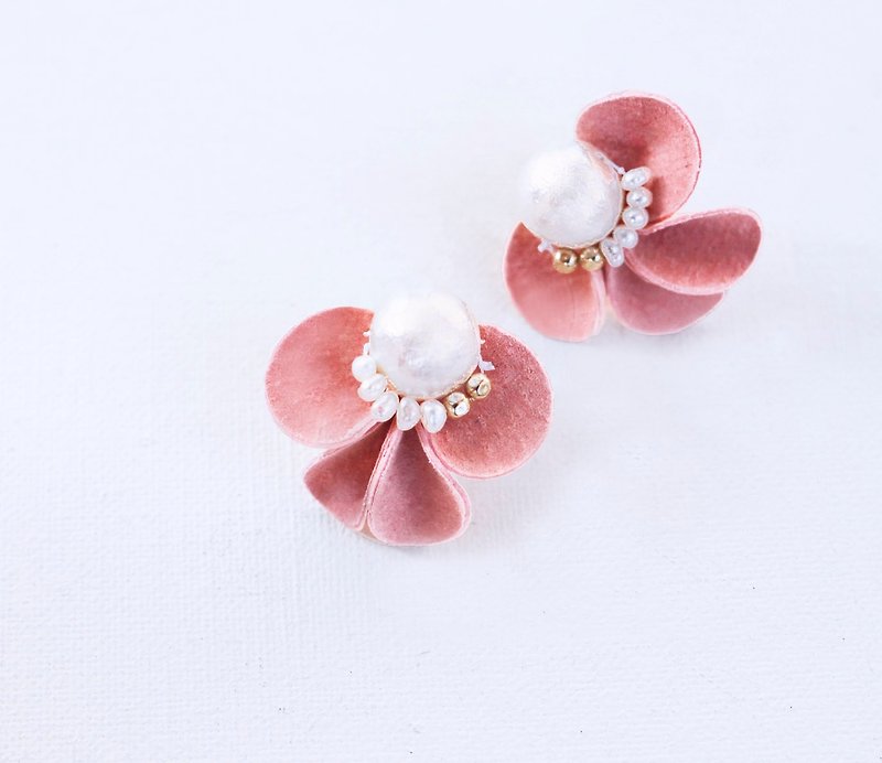 Flower Clip-On fiore baby - Earrings & Clip-ons - Genuine Leather Pink
