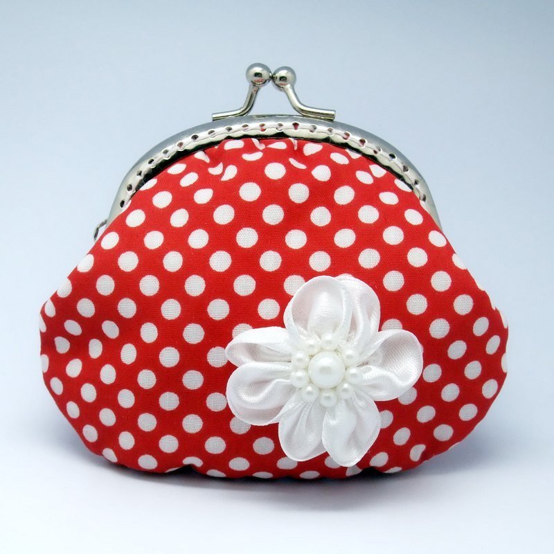 Small clutch / Coin purse (S-48) - Coin Purses - Cotton & Hemp Red