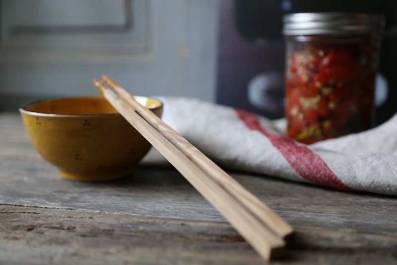 Calabria Italian olive wood chopsticks - Cookware - Wood Brown