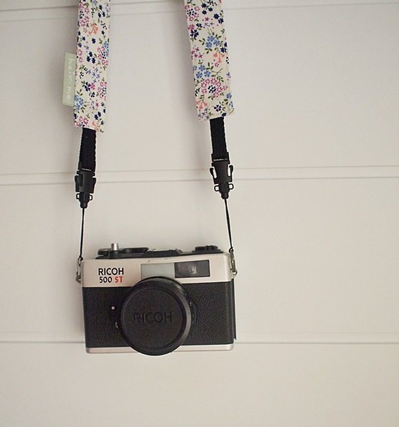 hairmo. Small garden double back strap + QR (little holes) - ID & Badge Holders - Other Materials Purple