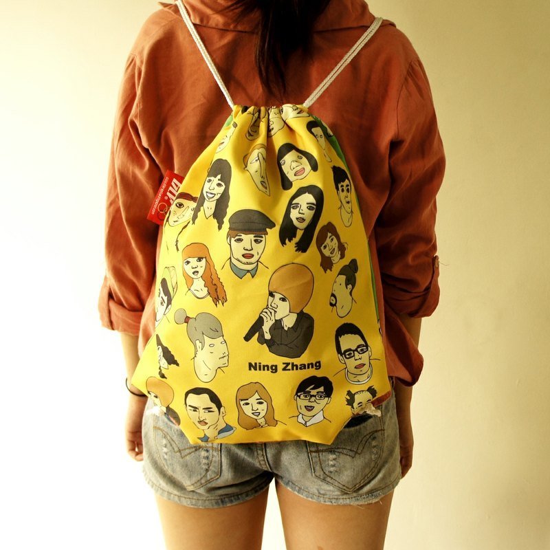 BLR 夏季限定色 狗頭包 手工印製 Ning Zhang 雙面圖案 束口袋 後背包 - 束口袋/束口背包/水桶包 - 其他材質 黃色