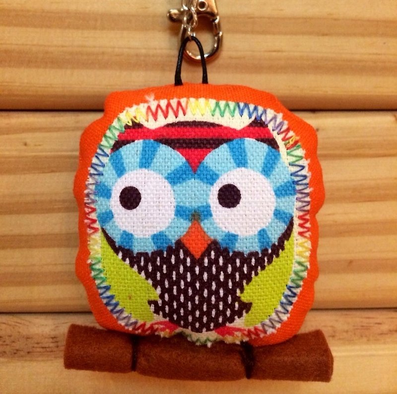 RABBIT LULU Guardian Owl No. 5 Color Positive Energy Embroidered Name - Keychains - Other Metals Multicolor