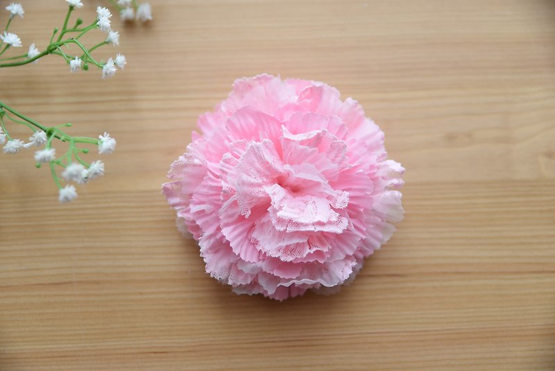 カーネーションの花のヘアピンなどのエンジェルニーナの手 - ヘアアクセサリー - その他の素材 ピンク