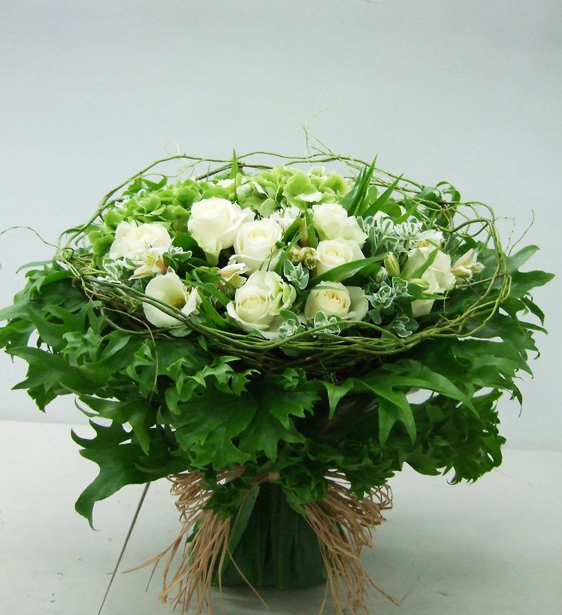 Sweet fresh bouquet - Plants & Floral Arrangement - Plants & Flowers Green