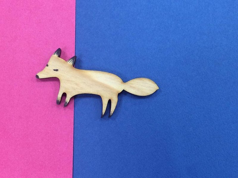 Small woods Dream Series - Fox Brooch - Brooches - Wood Gold