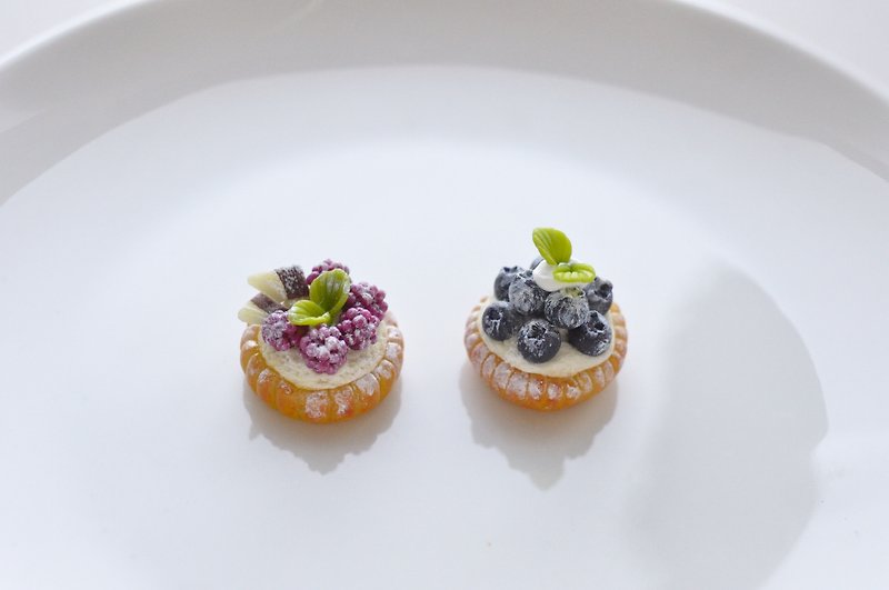 Sweet Dream☆Mini Berry Tower Phone Dust Plug - Charms - Clay Red